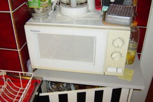 die Mikrowelle - kuchenka mikrofalowa