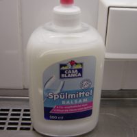 das Spülmittel - płyn do zmywania naczyń